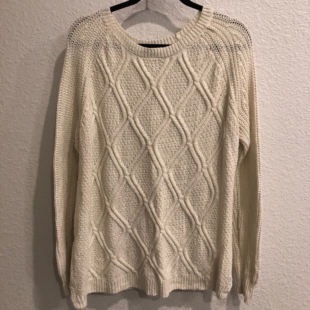 Ivory gold cable knit sweater size XL